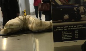 Mannequin Lamp Raises Eyebrows at Baggage Claim