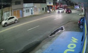 Rider T-Bones Turning Truck