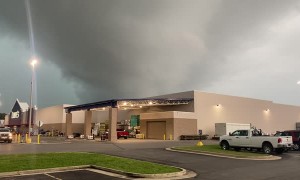 Tornado Forming over Lowe's Home Improvement in Tennessee