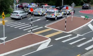 Police Chase Down SUV in Auckland