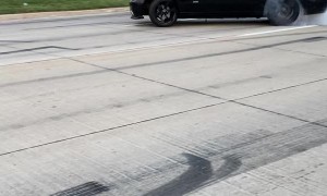 Car Doing Donuts Rewarded With Surprise Light Show