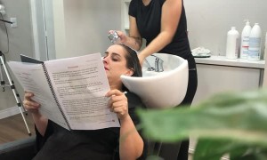 Shampooing at Salon Gets Cut Short