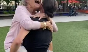 Woman and her 93-year-old grandma recreate special dancing moment 