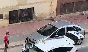 Taxi Driver Struggles to Remove Unwanted Passenger