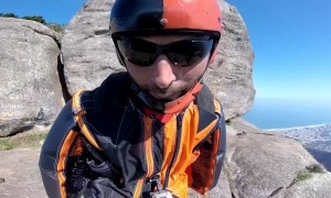 Wingsuit Flight With Treetop Waiting Time