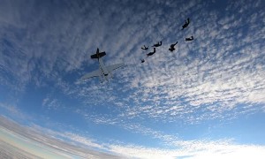 Aircraft Stalls as Skydivers Prepare to Jump