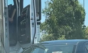 Truck Driver's Road Rage Caught on Camera