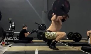 Weightlifter's Big Oof