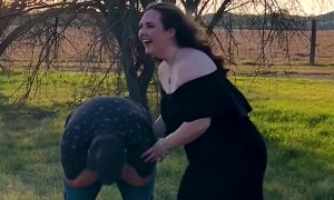 Revealing the Wrong Gender