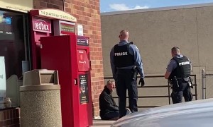 Man Cusses Out Walgreens Employees