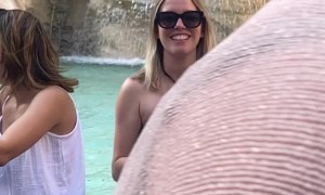 Throwing a Coin into Trevi Fountain Fail
