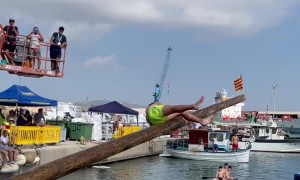 Game Sends Players Plunging into Water