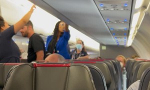 Ranting Passenger Gets Kicked Off American Airlines Flight