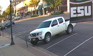 Car Hits Traffic Light Knocking it Over