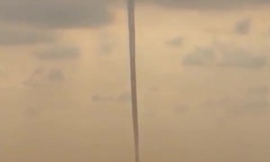 Epic tornado captured on camera in Lebanon