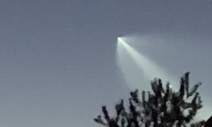 Possible Rocket Shooting Through Sky Near Tucson