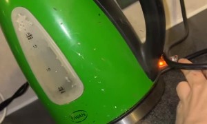 Kettle Keeps Kicking When Off