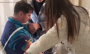 Man Has an Intense Phobia of Needles