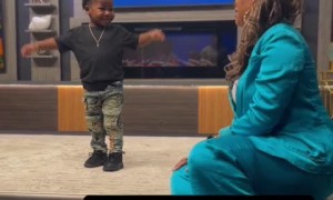 Toddler makes woman's day by telling her she's beautiful 