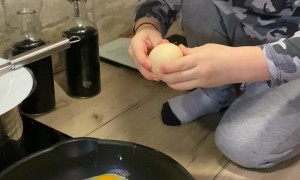 Kiddo Trying to Crack into a Pan Comes up Short