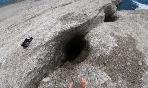 Exploring Underwater Tunnels Gets Sketchy