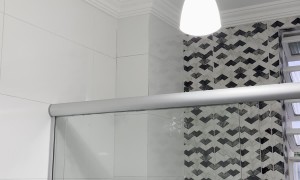 Curious Bathrooms With Ceiling Fans