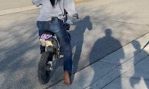 Woman Loses Control of Motorbike