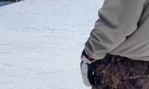 Snowboarder film incredible footage of a snow tornado