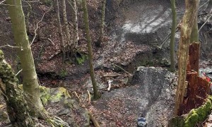 Quick Neutral Causes Dirt Biker to Come up Short Shooting Gap