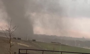 Huge Tornado In Iowa