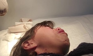 Girl Hits Head And Has To Get Stitches