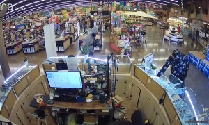 Thieves Rob Fontana Jewelry Store