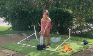 Dad and Daughter Make Self-Stabilizing Rocket