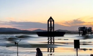 A Wave Machine For Surfers