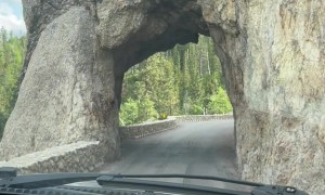 RV Ignores Low Clearance Signs