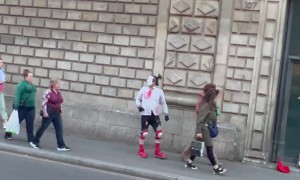 A Mime Becomes A Mirror