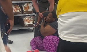 Grocery Store Arrest Turns Rowdy