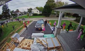 Kids Storm House With the Good Candy