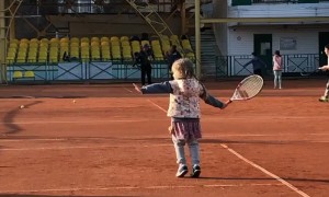 Little girl is a future tennis superstar