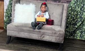 Grinch Photoshoot Causes Christmas Trauma