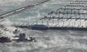 Unbelievable video shows steam coming off Lake Michigan
