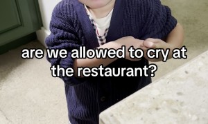 Mom Explains Restaurant Rules to Her Daughter
