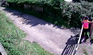 How Not Go Through a Gate on Horseback