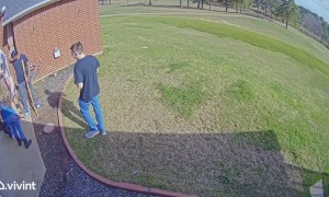 Fast Reaction Saves Choking Toddler