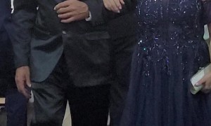 Sole Falls Apart During Ceremony