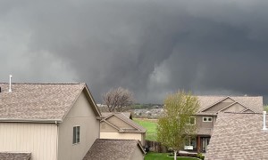 Large Tornado Recorded in Bennington, NE