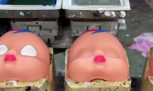 Painting Doll Faces