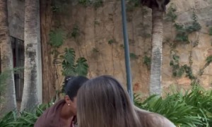 Friends' Fit Check Fail