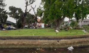 Waterspout Tornado Destroys Homes in Crystal River, Florida