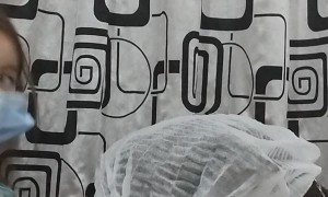 Doberman Gets Facial From Adoring Girls